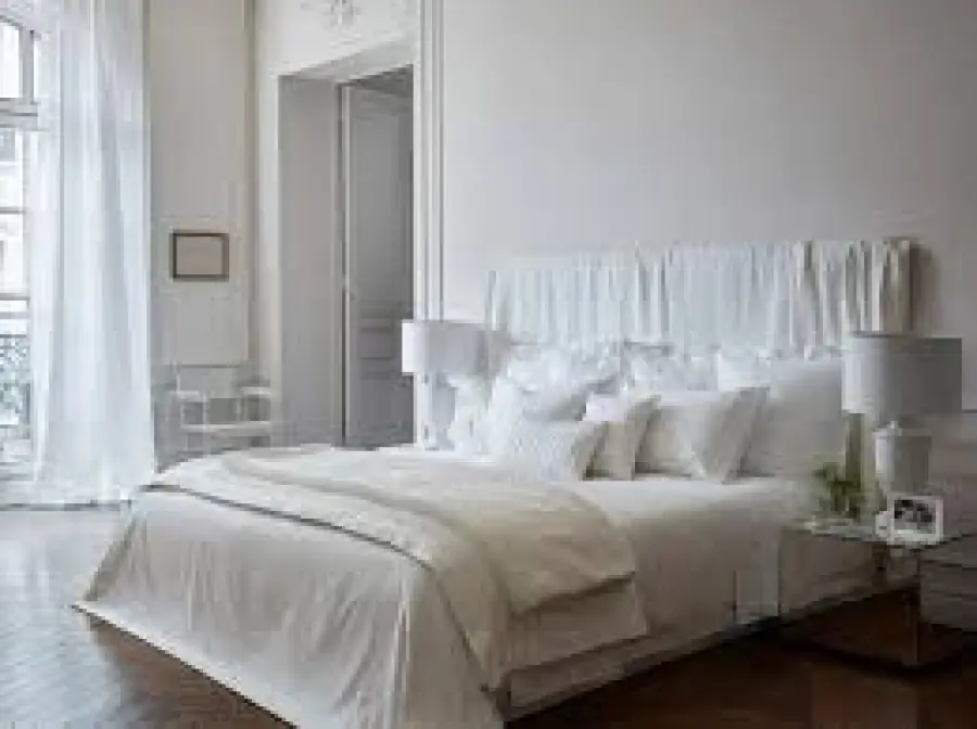 Total White in camera da letto