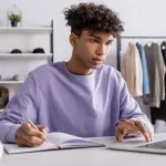 Come scrivere una tesi di laurea in modo impeccabile: consigli utili