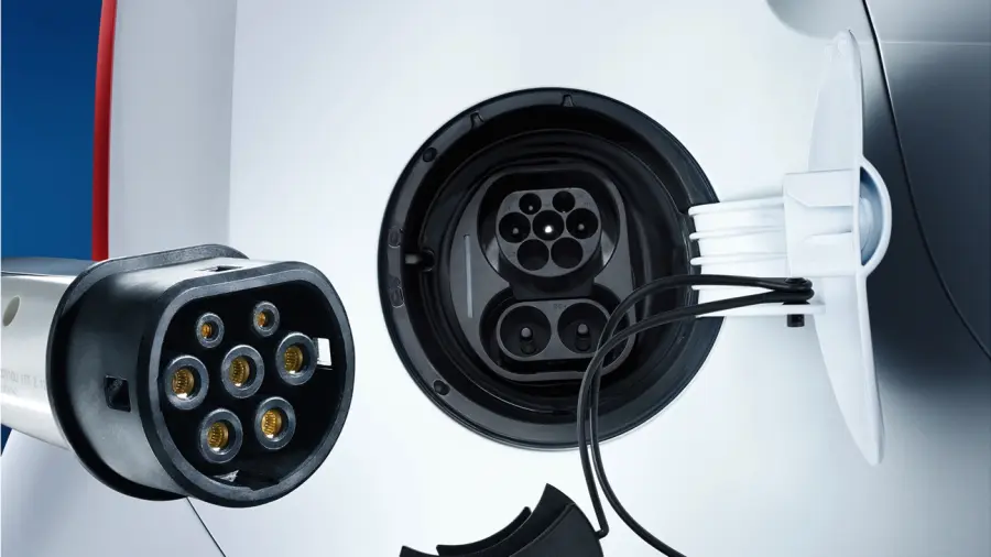 Auto elettriche - la rivoluzione è iniziata